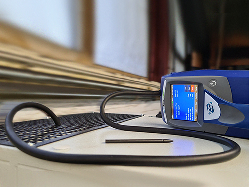 Aerosolmessung Abluft an einem Luftfilter, Emulsionsnebelabscheider Ölnebelabscheider mit TSI Messgerät